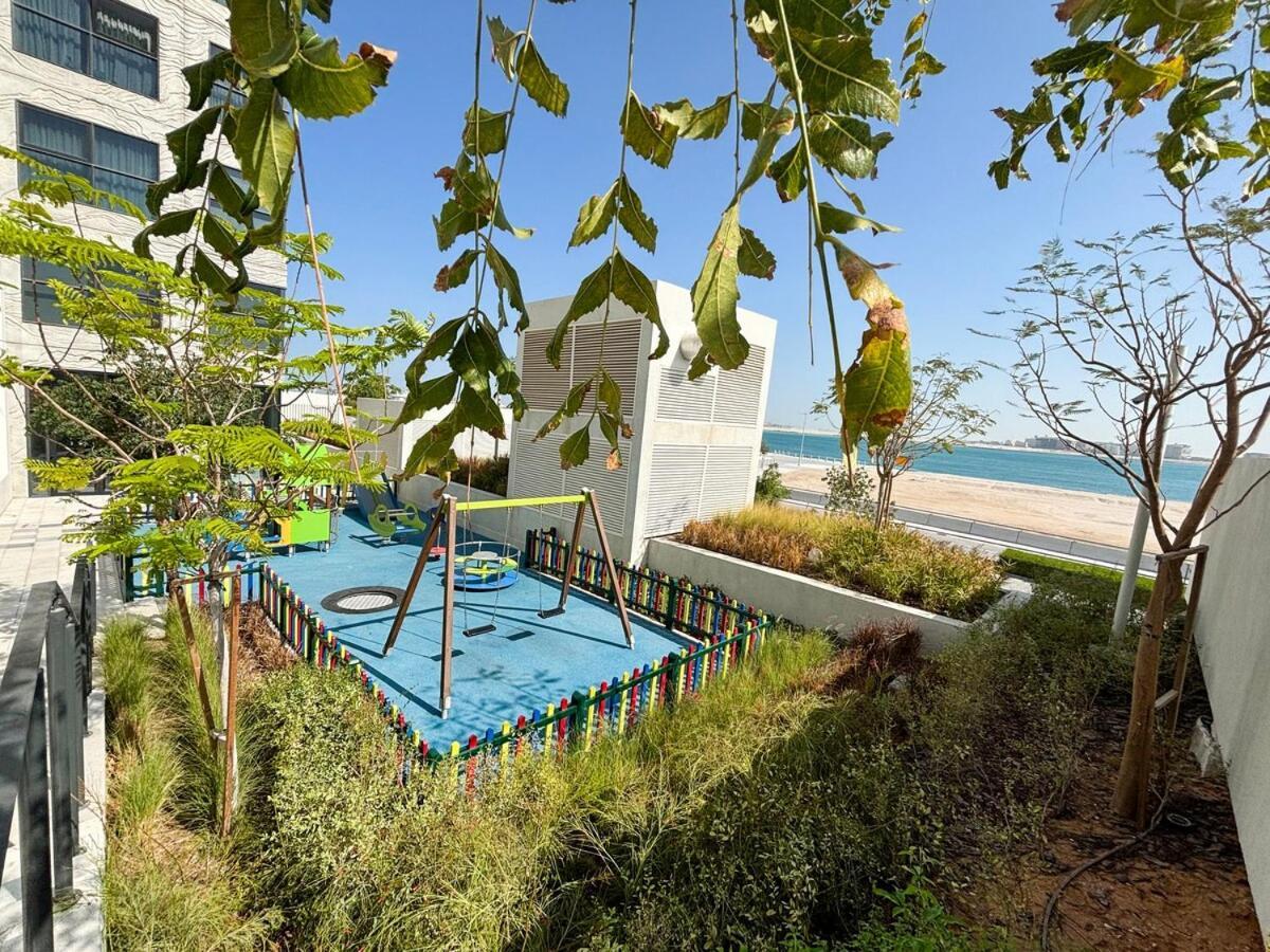Apartment Private - Sea Views - Beachfront - Paddle - Heart Of Al Reem Island - Pixel - Luxurious Modern Elegance